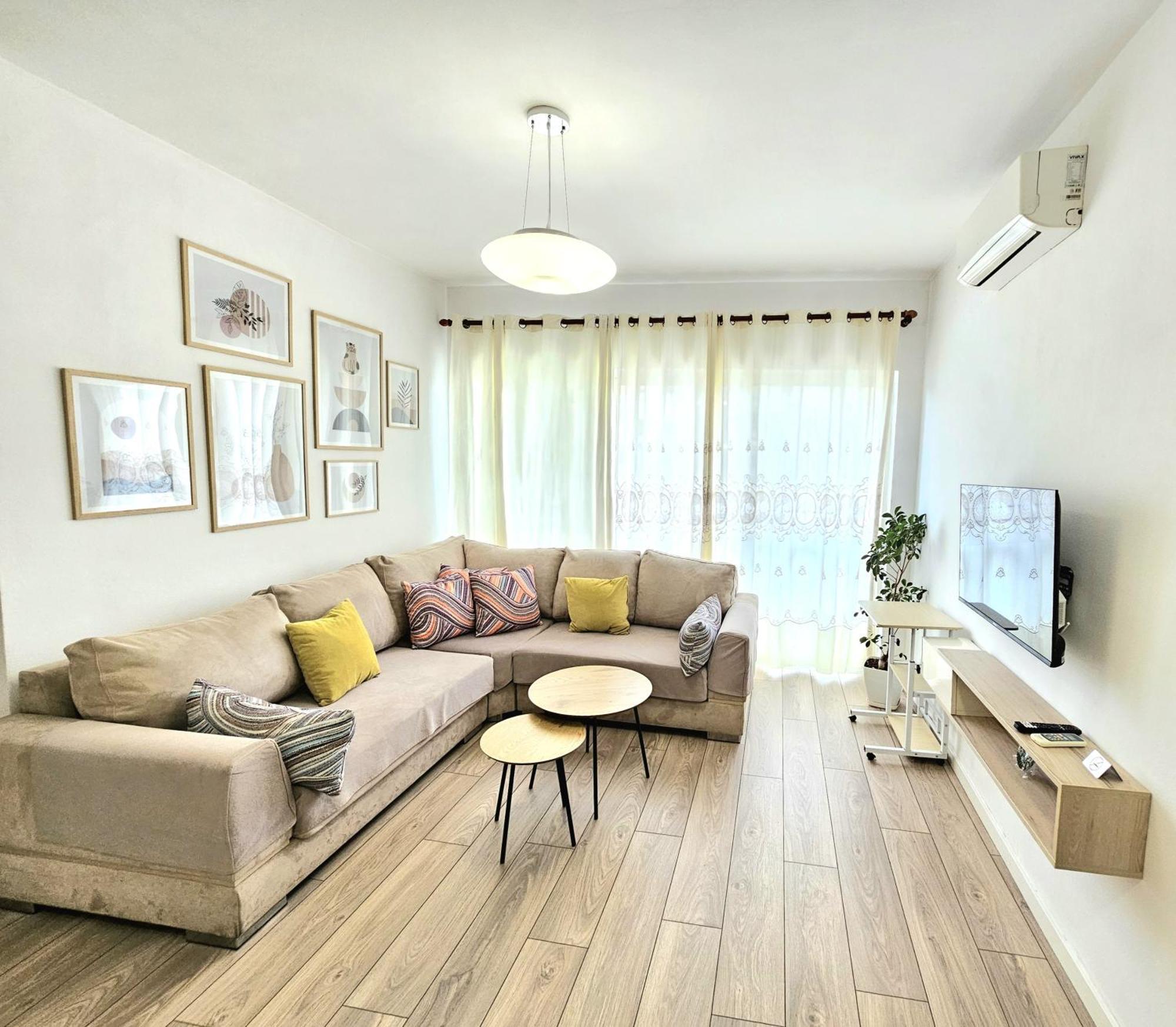 Cozy 1 Bedroom Apartment Near Parks, Cafes & Restaurants Tirana Extérieur photo